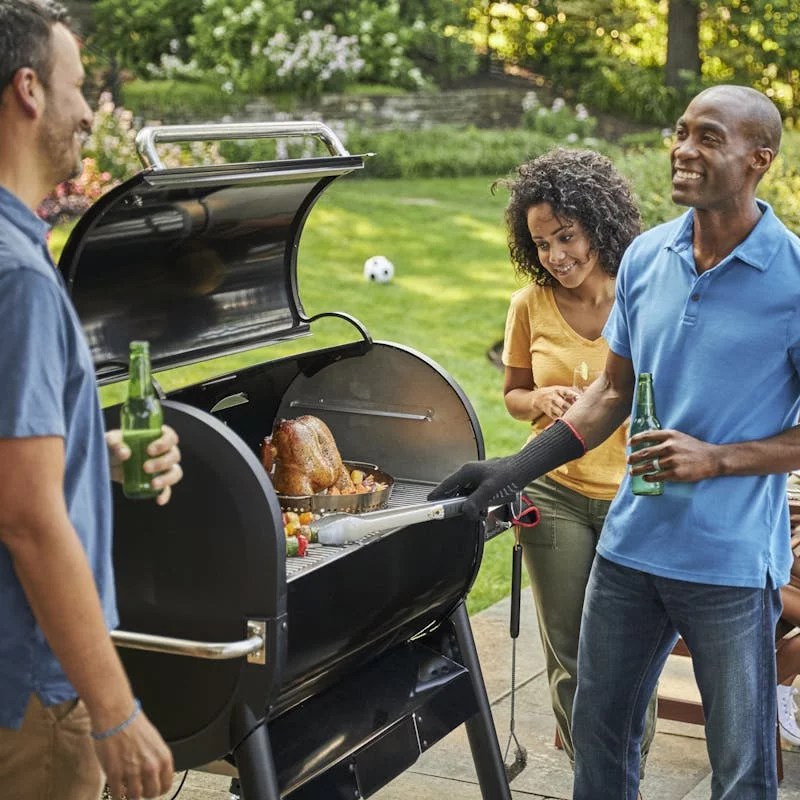 Weber SmokeFire EX6 Wood Fired Pellet Grill – Black